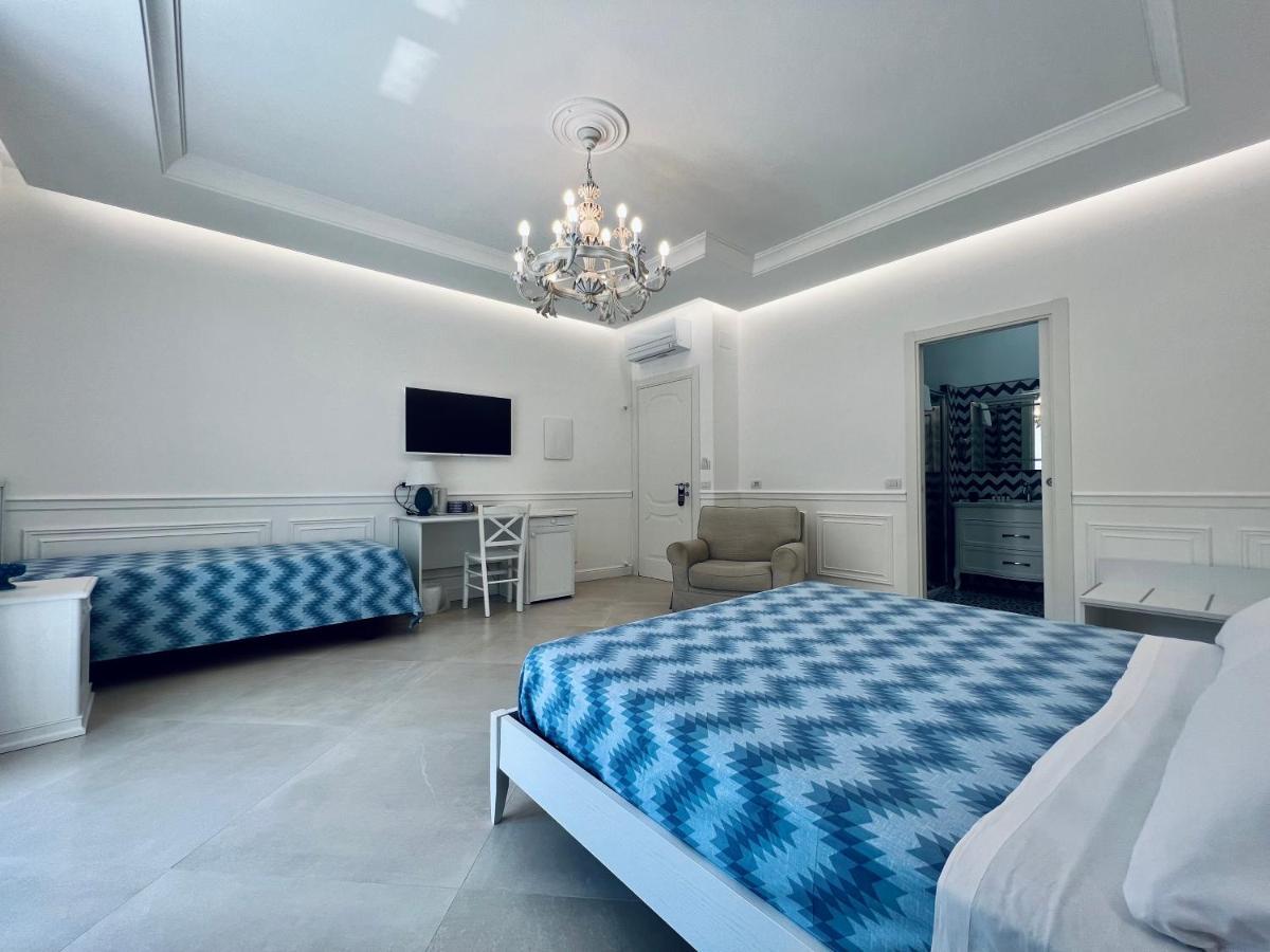 Palazzo Mauro Sorrento Luxury Rooms Luaran gambar