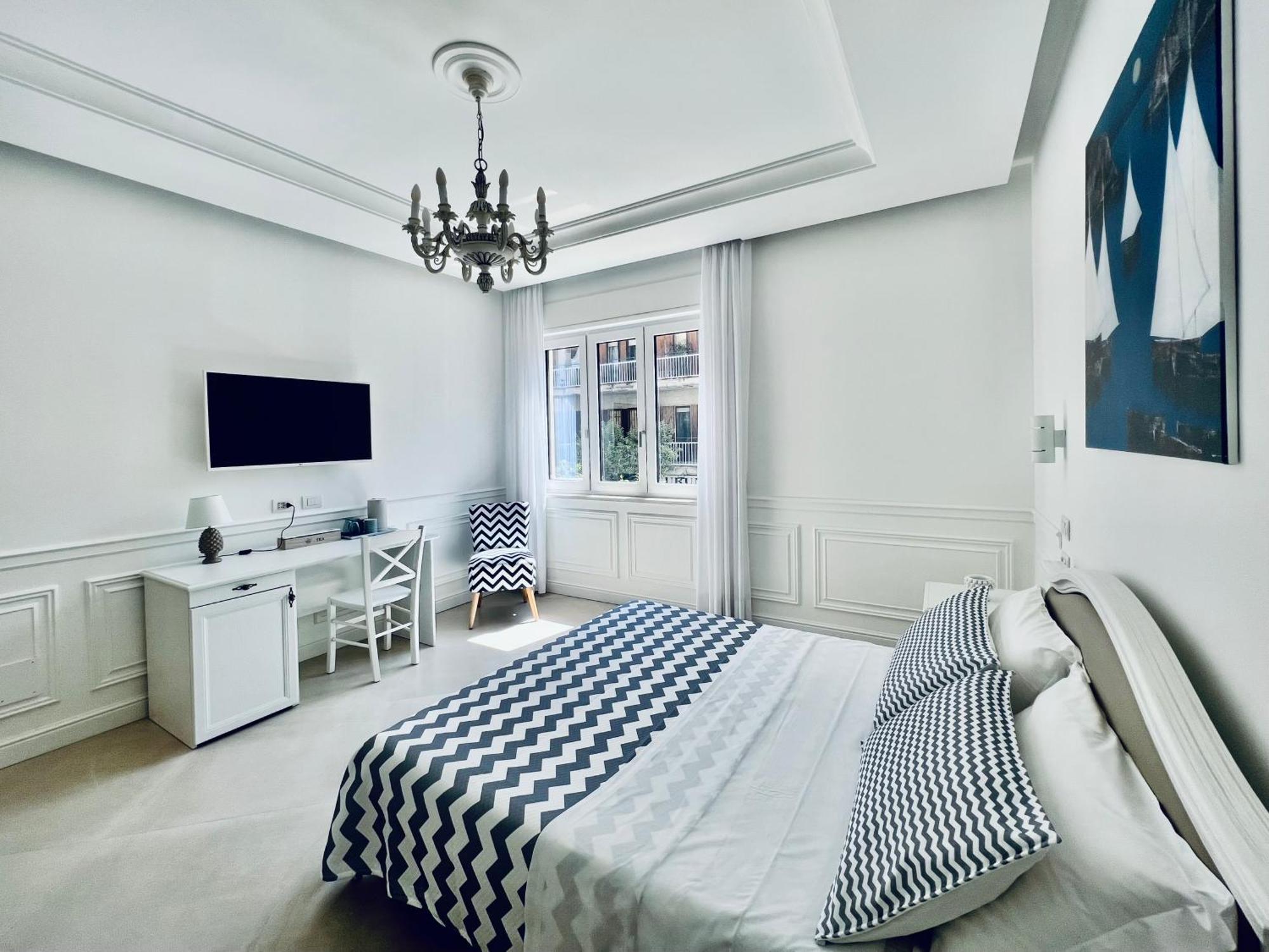 Palazzo Mauro Sorrento Luxury Rooms Luaran gambar